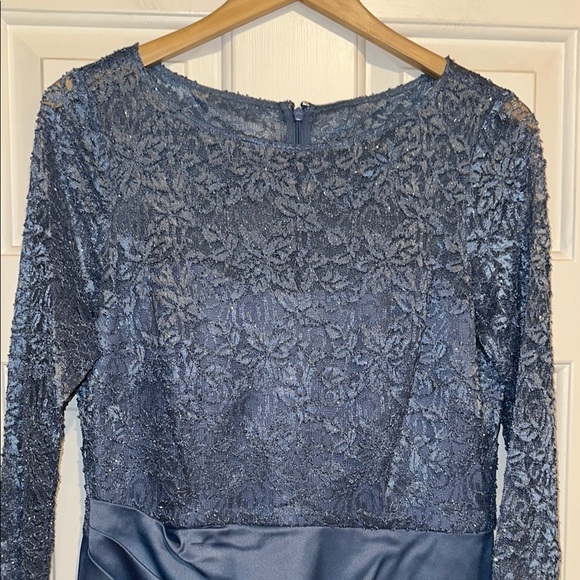 SLNY Blue Ruched Embellished Long Sleeve Gown - Picture 5 of 9